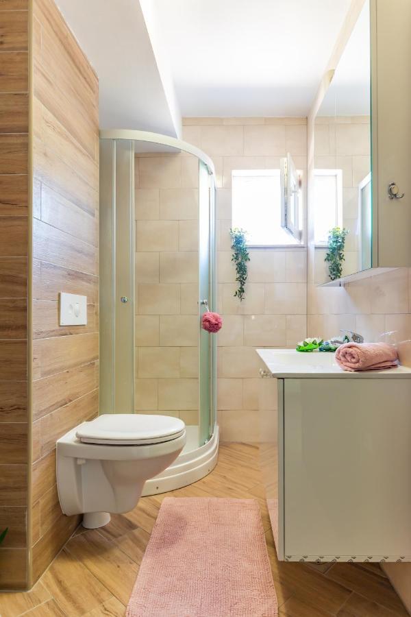 Andela 1 Apartment Макарска Екстериор снимка