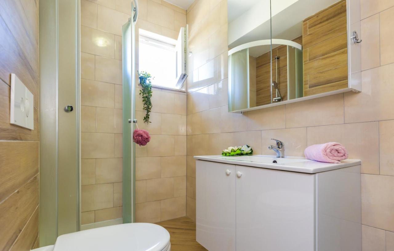 Andela 1 Apartment Макарска Екстериор снимка
